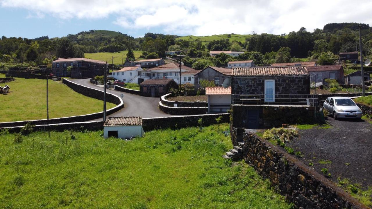 Вилла Casa Da Ribeirinha Ribeirinha  Экстерьер фото